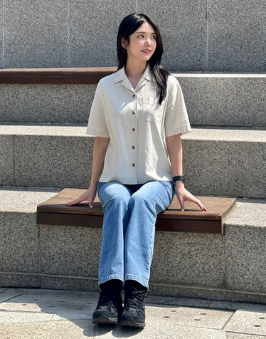 린넨크림 스티치 포인트 반소매 셔츠