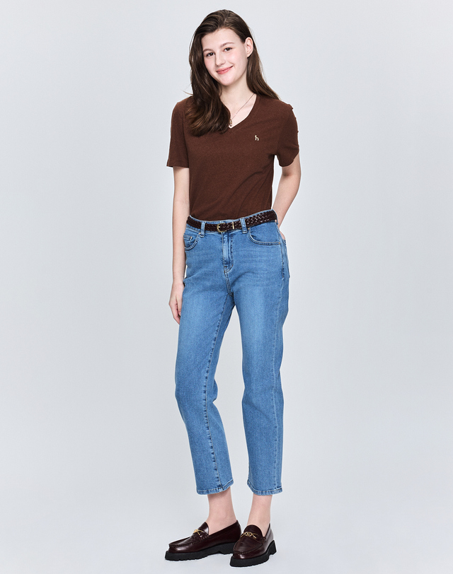 헤지스 여성 [슬림핏]블루 데님 팬츠 착용컷