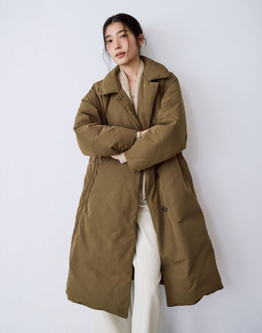[HAVE HAZZYS] [EXCLUSIVE]  하이넥 코트형 구스다운 점퍼 카키