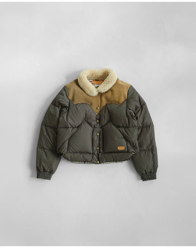 헤지스 여성 [HAZZYS X ROCKY MOUNTAIN FEATHERBED] Annelle Jacket 카키 착용컷