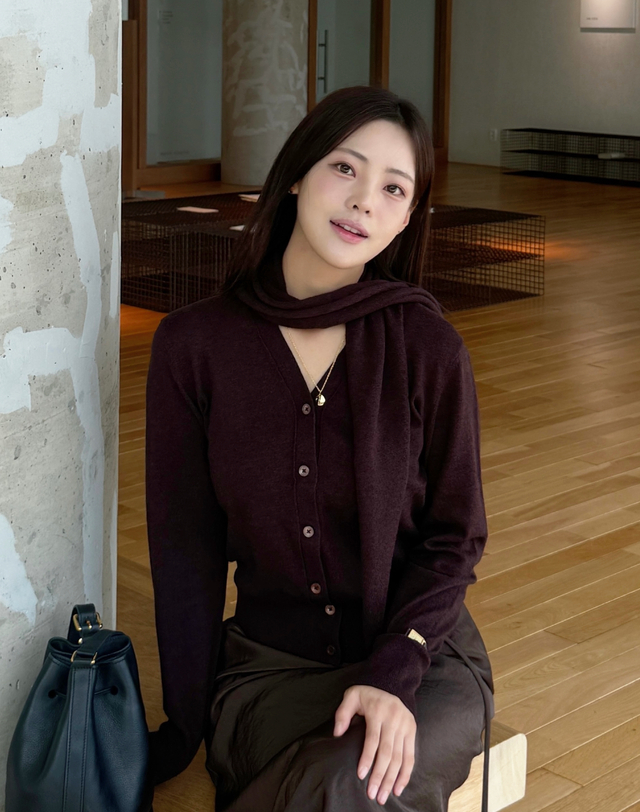 헤지스 여성 [HAVE HAZZYS][EXCLUSIVE] 울코튼 숄 스카프 가디건 멜란지버건디 와인 상세