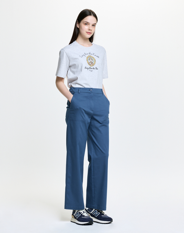 헤지스 여성 그레이 로고자수 면 반소매티셔츠 밝은 그레이 착용컷