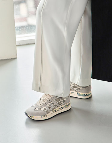 [CONNY] 흰색 여성 코니 스니커즈