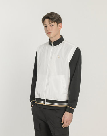 [ONLINE EXCLUSIVE] 화이트 남성 우븐 집업 베스트 점퍼