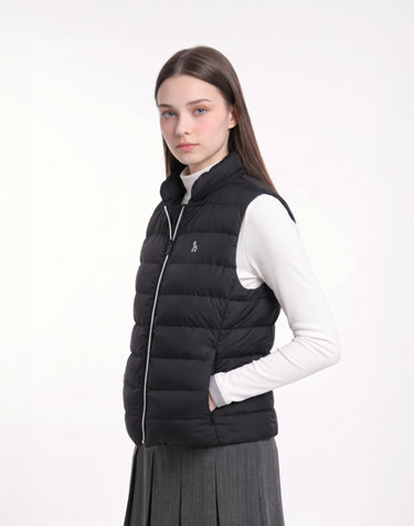 [ONLINE EXCLUSIVE] 블랙 여성 에센셜 경량 구스다운 패딩 베스트