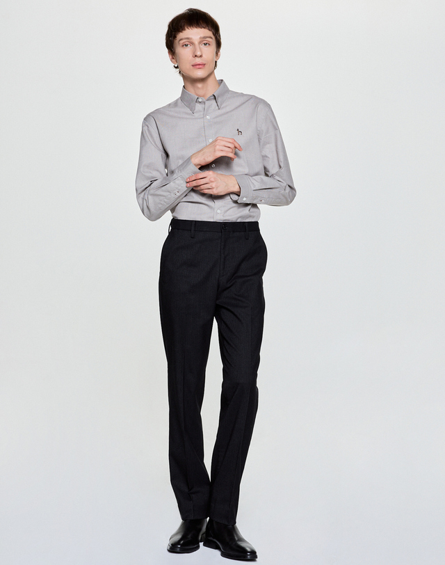 헤지스 남성 브라운 마이크로 체크 셔츠 착용컷