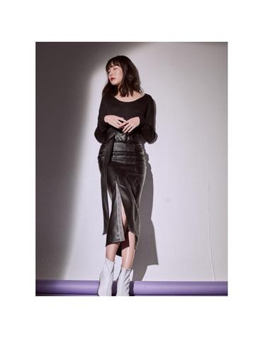 [룬케이브] 가죽 슬릿 롱 스커트(LEATHER SLIT LONG SKIRT)