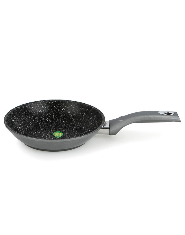 스톤라인 [스톤라인] 고문도 스톤코팅 인덕션 후라이팬 20cm (1+1) 착용컷