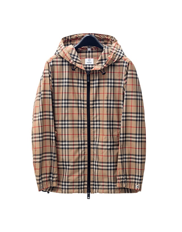 버버리 [BURBERRY] 버버리 빈티지 체크 여성 후드 재킷 8025678 착용컷