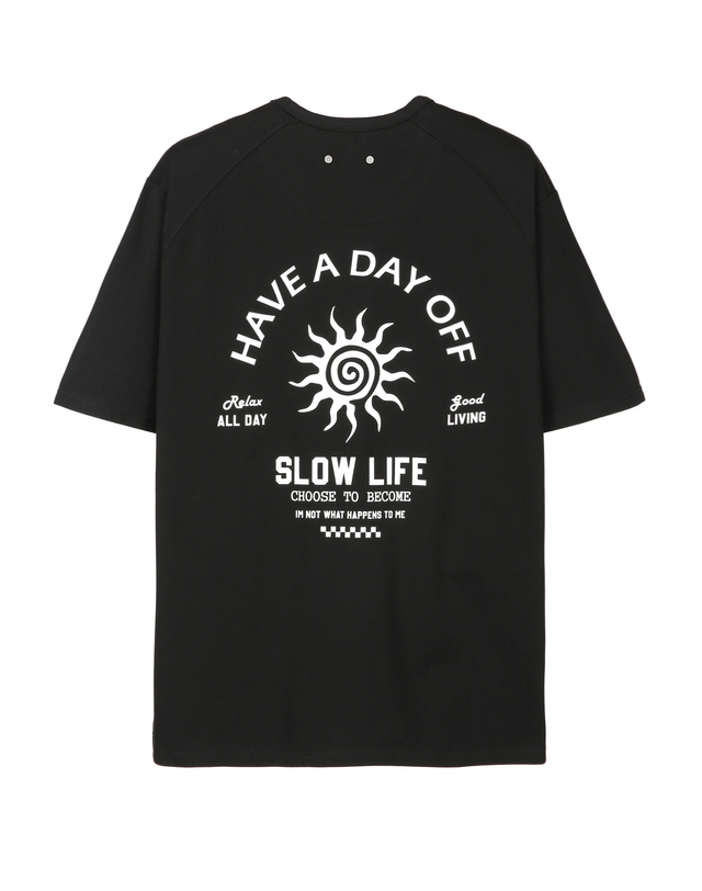 일꼬르소 SLOW LIFE 반팔 티셔츠 블랙 착용컷