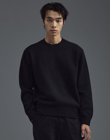 울 블렌드 라운드넥 니트 블랙