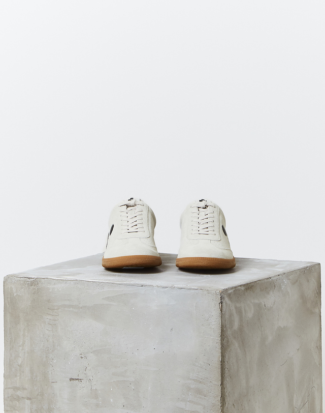 이자벨마랑남성 [ISABEL MARANT MEN] 크림 로고배색 스니커즈 착용컷
