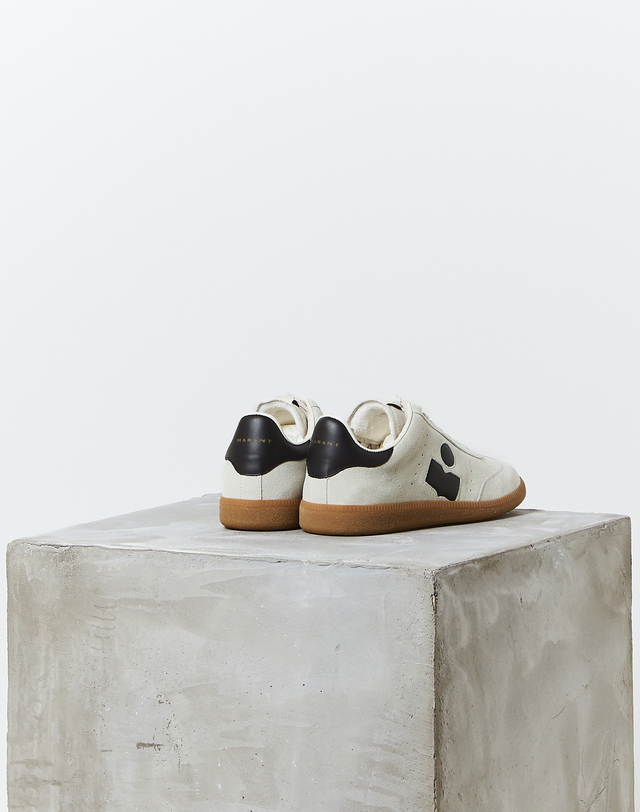 이자벨마랑남성 [ISABEL MARANT MEN] 크림 로고배색 스니커즈 착용컷
