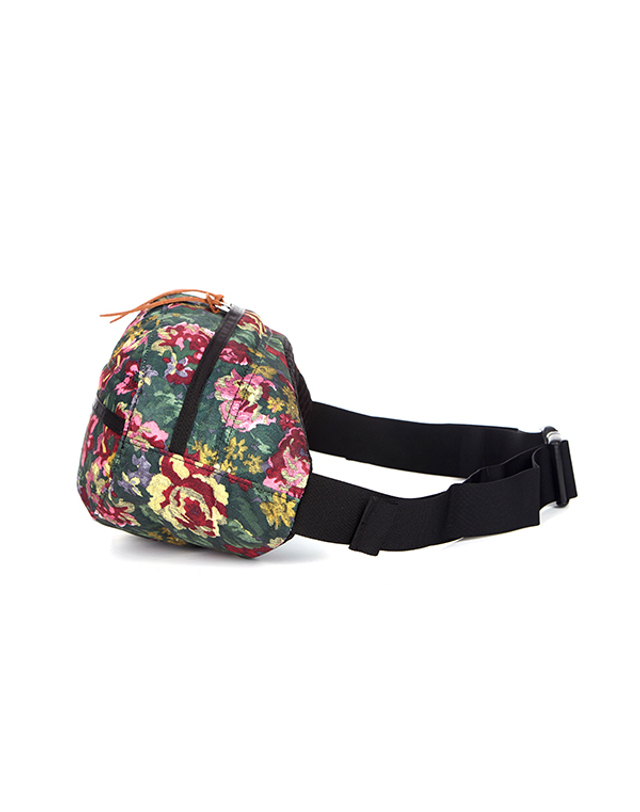 그레고리 그레고리 테일메이트 SM V2 - GARDEN TAPESTRY (08J12290) 8L 힙색 착용컷