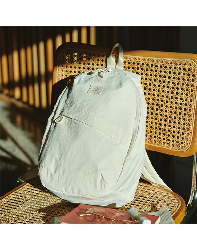 그레고리 그레고리 수지 백팩 S - IVORY WHITE(UD665002) 착용컷