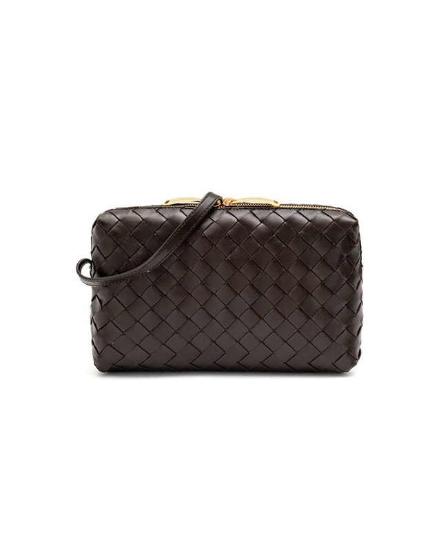 보테가 베네타 [BOTTEGA VENETA] 보테가베네타 인트레치아토 크로스백 597329-VCPP1-2127 착용컷
