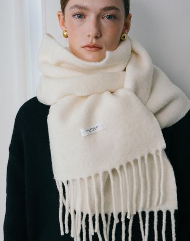 아이보리 울혼방 와이드 프린지 머플러