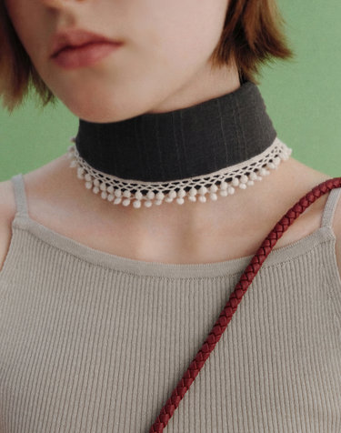 [시즌오프][면 100%] 그레이 코튼 테슬 스퀘어 스카프 (Gray Cotton Tassel Square Scarf)