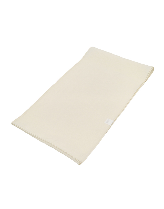 질스튜어트 뉴욕 액세서리 아이보리 에어 린 스카프 (Ivory Air Lin Scarf) 베이지 착용컷