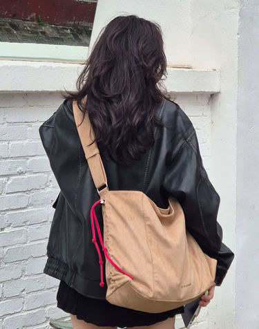[노티드] 스웨이드 스트링 숄더백_베이지
