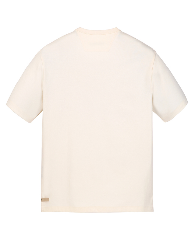 질스튜어트 뉴욕 남성 [GENTLE JERSEY] 시그니처 라운드 티셔츠 - 라이트베이지 밝은 베이지 착용컷