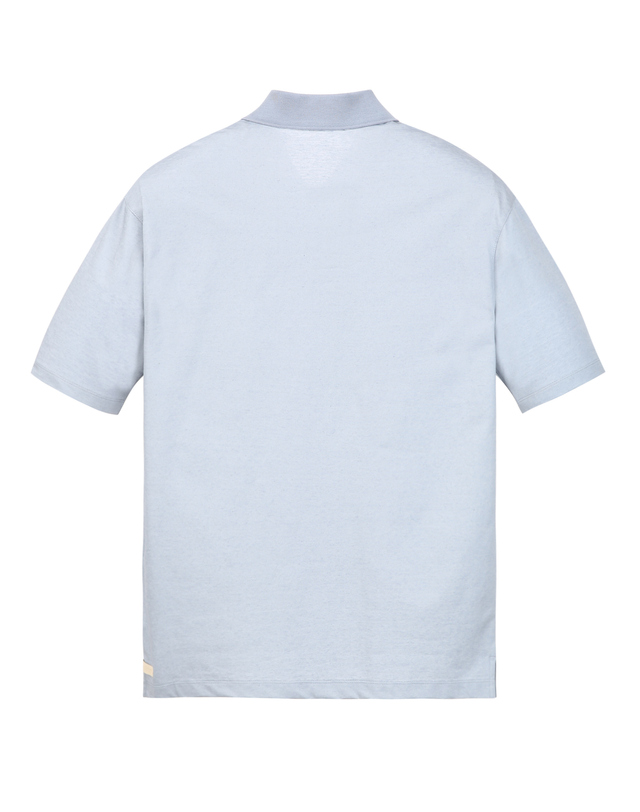 질스튜어트 뉴욕 남성 [THE TWILL] 린넨 블렌드 티셔츠 - 스카이블루 밝은 블루 착용컷