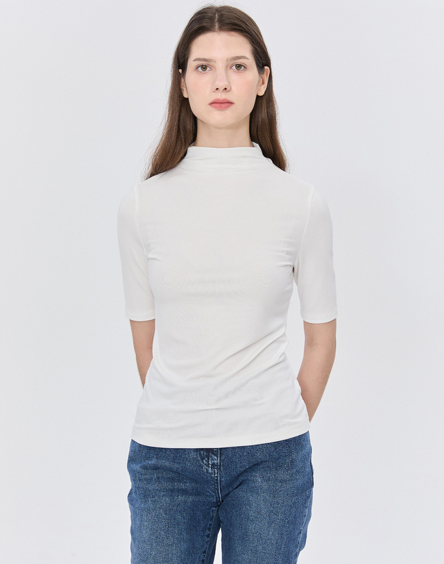 질스튜어트 뉴욕 여성 화이트 멜란지 5부소매티셔츠 흰색 착용컷
