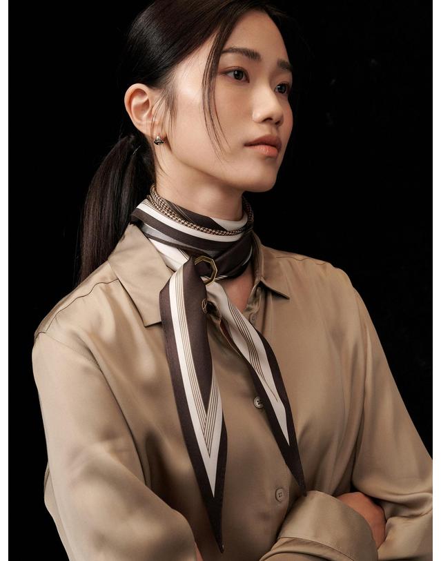 생럭슈 [26FW]루체 브라운 착용컷