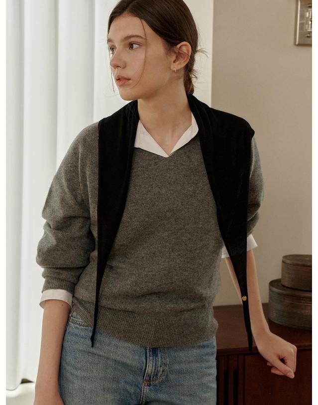 생럭슈 실크 블렌드 머플러 블랙 착용컷