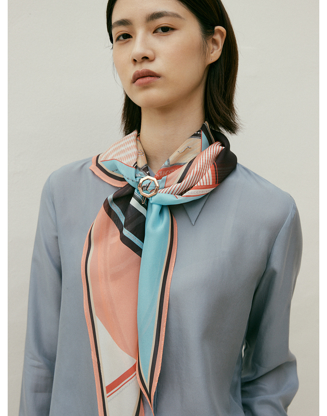 생럭슈 마름모 삼각 스카프 리버 SL21FDIRV 2color 착용컷