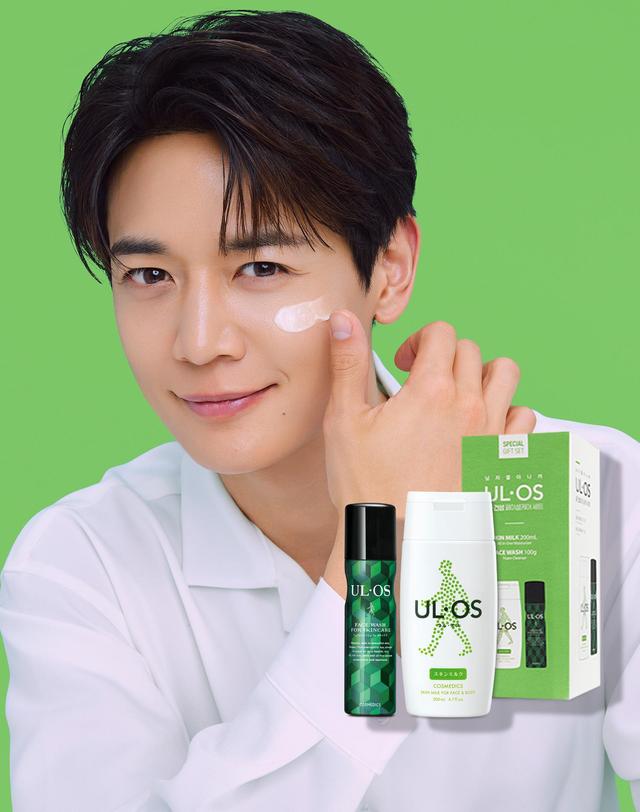 우르오스 우르오스 페이셜 케어 2종 세트 (올인원 200ml + 페이스워시 100g) 착용컷
