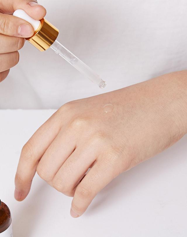 셀비엔 고순도 글루타치온 백옥앰플 30ml 미백 광채 착용컷