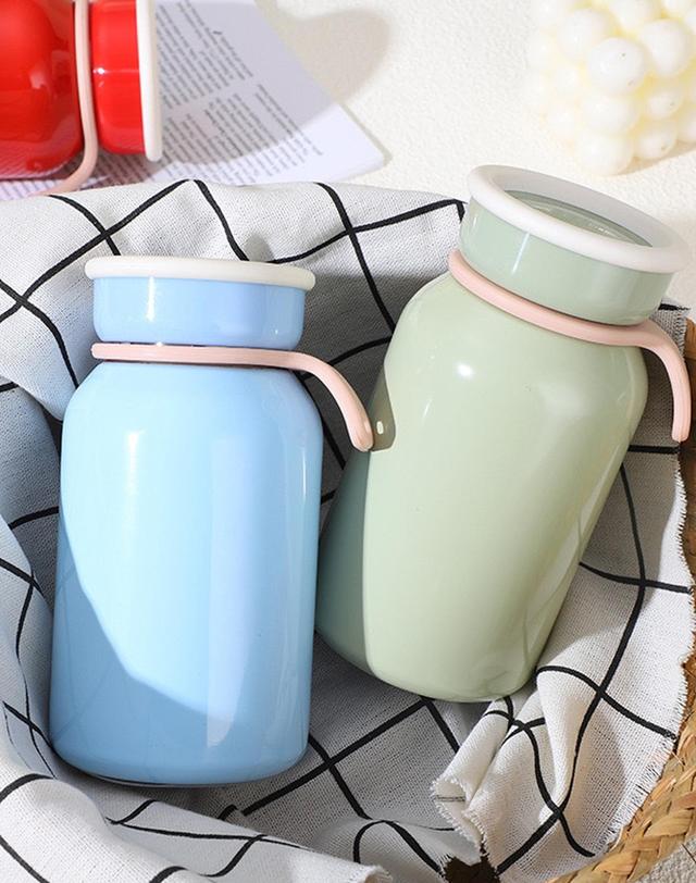 비프로젝트 바른락 밀크 진공 텀블러 300ml (베이지) 착용컷