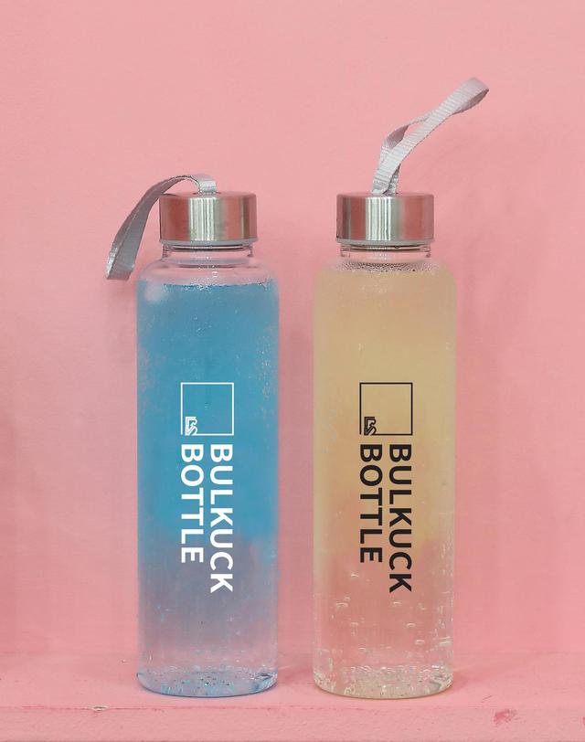 비프로젝트 BULKUCK 트라이탄 길쭉한 보틀 500ml 2종세트 착용컷