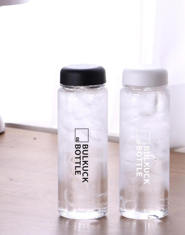 비프로젝트 BULKUCK 트라이탄 베이직 보틀 500ml 2종세트 착용컷