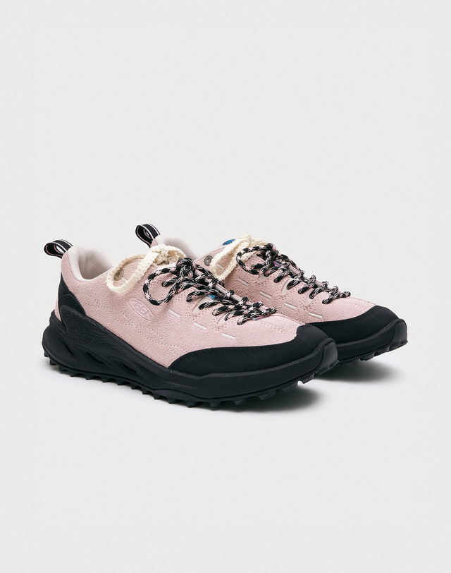 킨 [KEEN X SATUR][재스퍼 자이오닉] 밝은 핑크 여성 스니커즈 착용컷