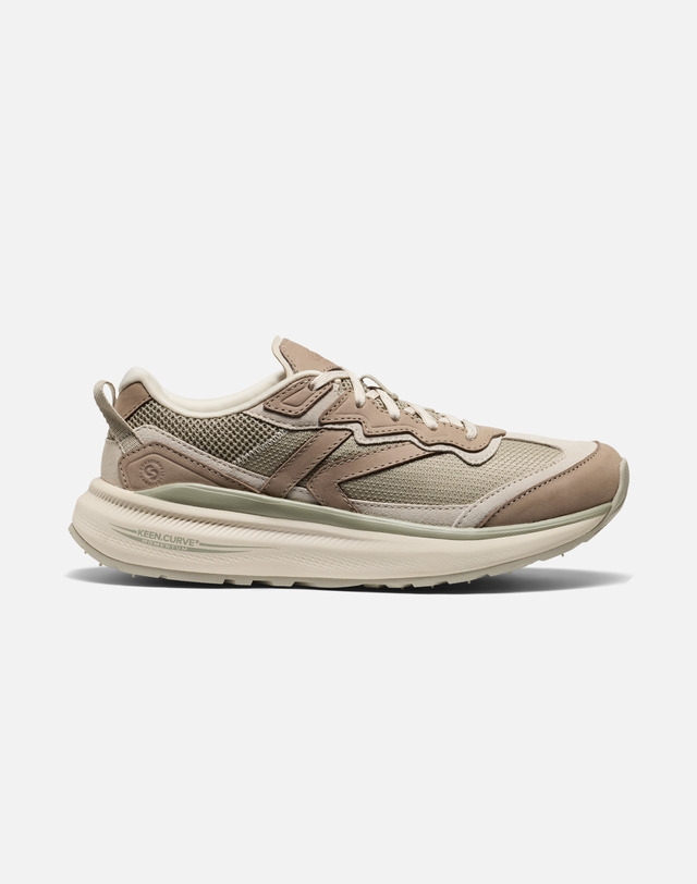 킨 [WK500 LEATHER] 밝은 베이지 여성 런닝화 착용컷