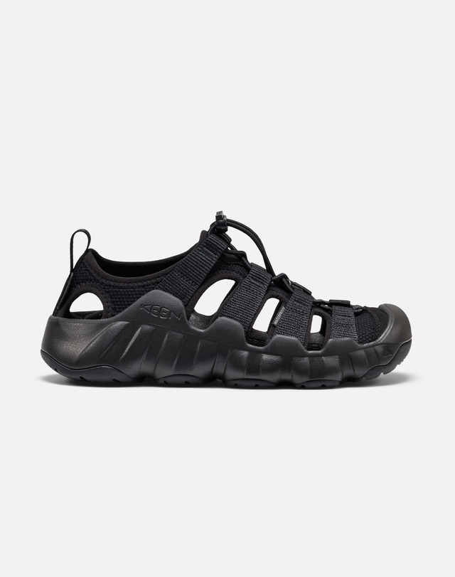 킨 [KEEN x SNOW PEAK] [하이퍼포트 H2] 블랙 여성 샌들 착용컷