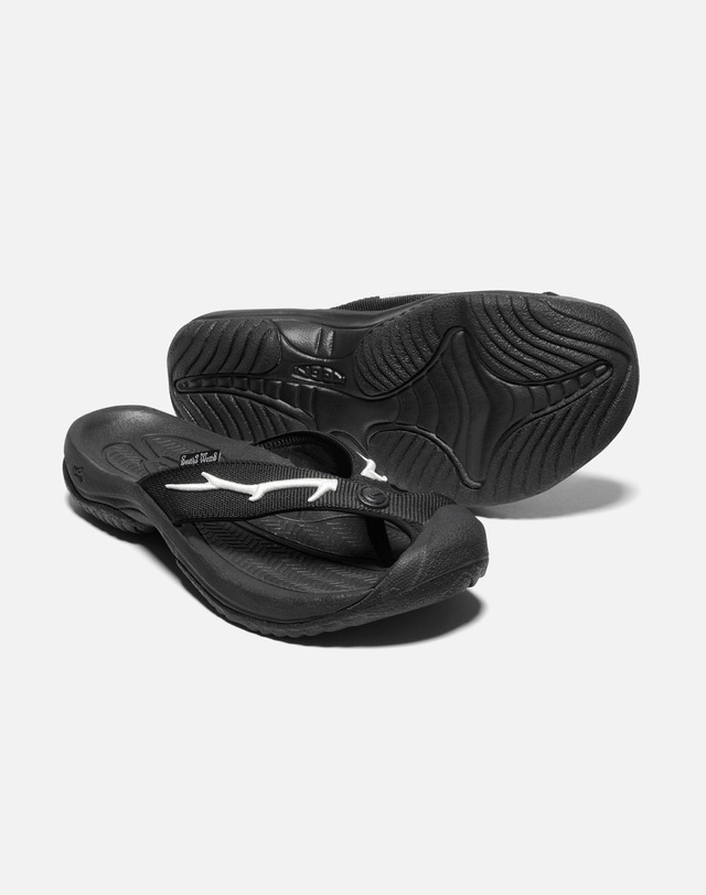 킨 [KEEN x South2West8] [와이메아 H2] 블랙 남성 슬라이드 착용컷