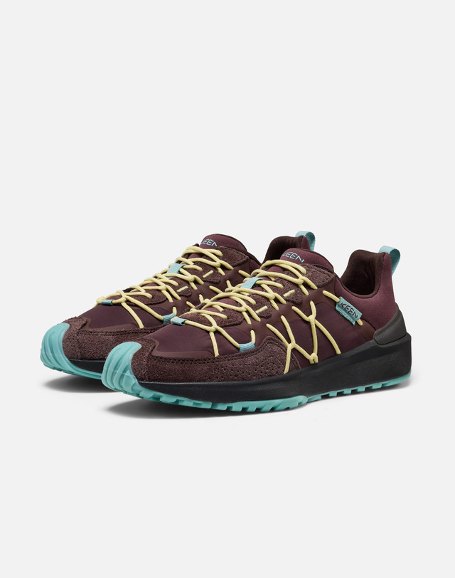 킨 [유니크 트레커] 진한 퍼플 여성 트레킹화 착용컷