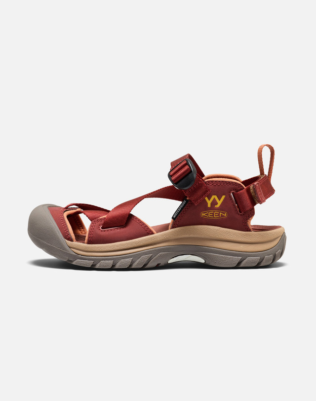 킨 [KEEN x OPEN YY] [제라포트 II] 진한 레드 여성 샌들 착용컷