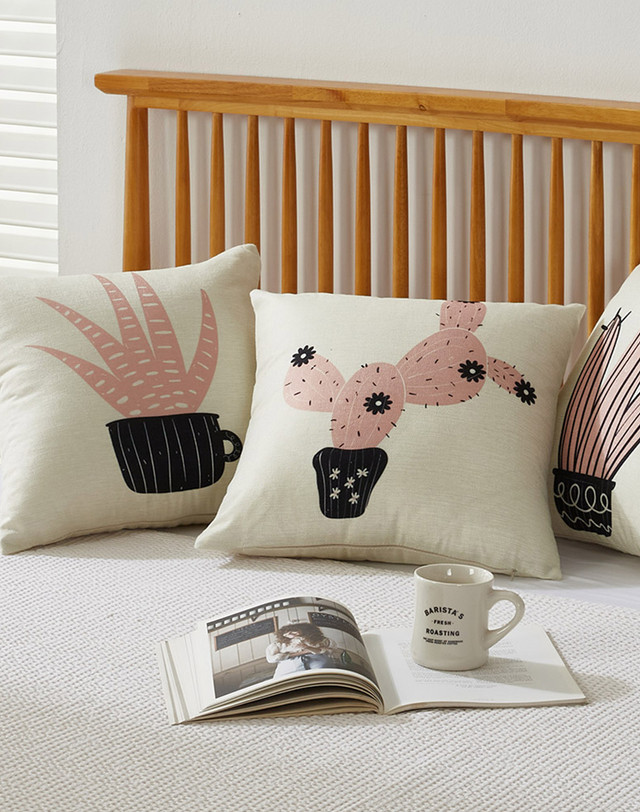 샤이닝홈 [샤이닝홈] 러프 소파 쿠션(솜포함) 45x45 핑크선인장 4P세트 착용컷