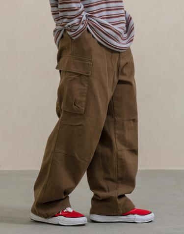러기드하우스 : PARACHUTE SIDE CARGO WIDE PANTS 2컬러