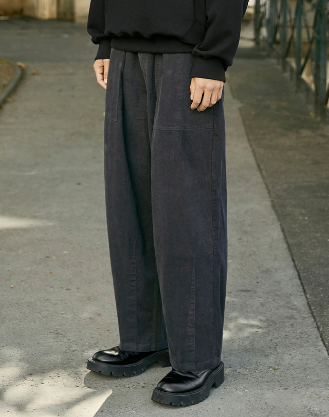 미니멀프로젝트 미니멀프로젝트 퍼티그 벌룬 코듀로이 팬츠 MPT110 / 5color m 착용컷