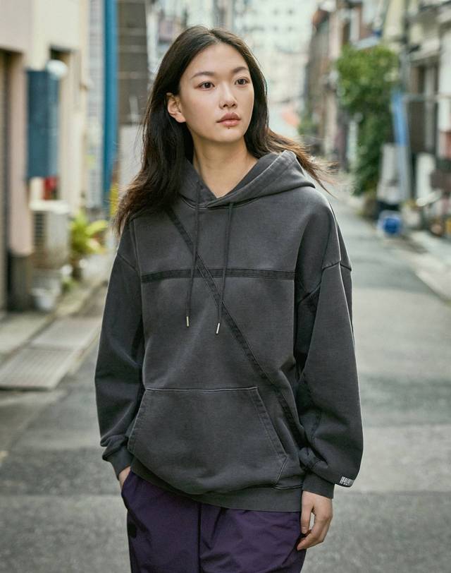 미니멀프로젝트 크로스라인 헤비 피그먼트 후드티 MHT123 / 4color W 착용컷