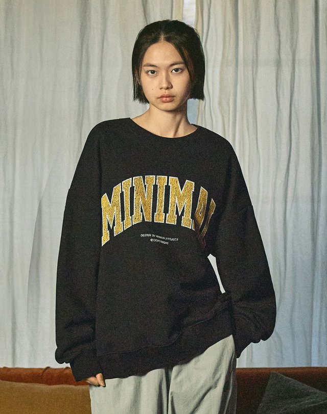 미니멀프로젝트 MNMP 크랙나염 맨투맨 MMT132-X / 4color W 착용컷