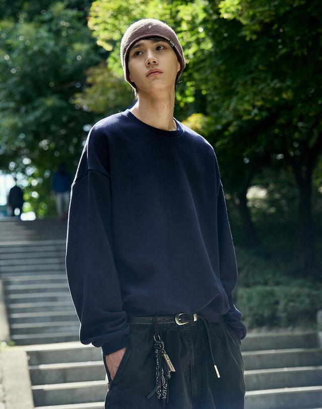 미니멀프로젝트 리파인드 크롭 스웻셔츠 MMT300C / 6color M 착용컷