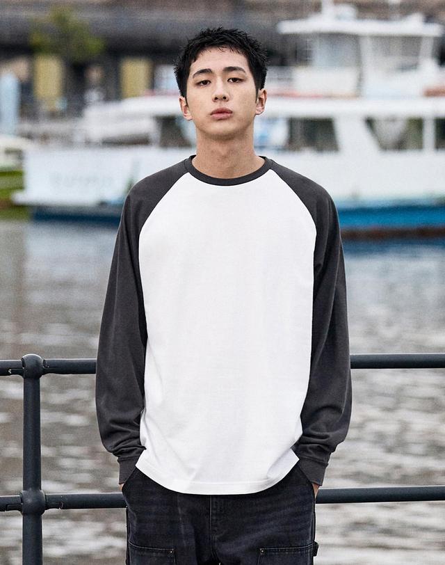 미니멀프로젝트 언더 로그 래글런 긴팔 티셔츠 MLT122 / 7COLOR M 착용컷