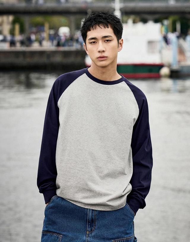 미니멀프로젝트 언더 로그 래글런 긴팔 티셔츠 MLT122 / 7COLOR M 착용컷
