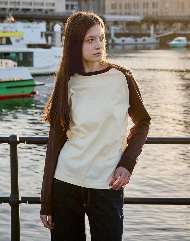 미니멀프로젝트 언더 로그 래글런 긴팔 티셔츠 MLT123 / 7COLOR W 착용컷
